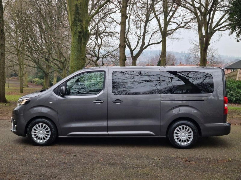 TOYOTA PROACE VERSO
