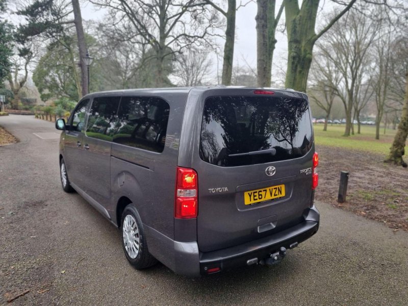 TOYOTA PROACE VERSO