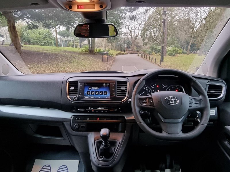 TOYOTA PROACE VERSO