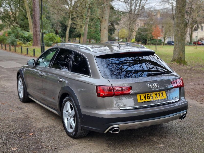 AUDI A6 ALLROAD