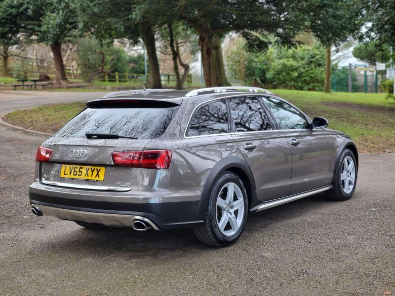 AUDI A6 ALLROAD