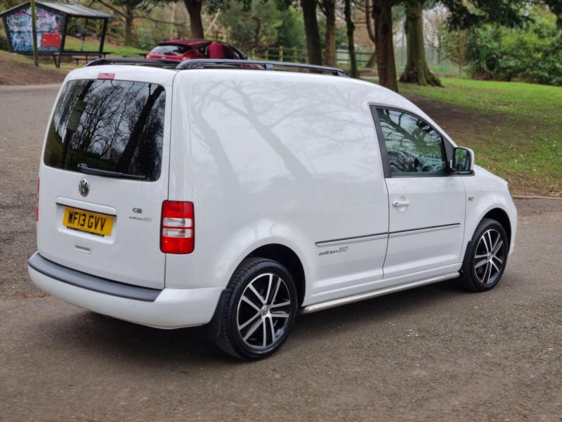 VOLKSWAGEN CADDY
