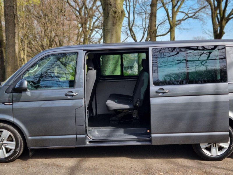 VOLKSWAGEN TRANSPORTER