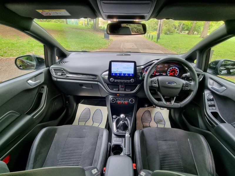 FORD FIESTA