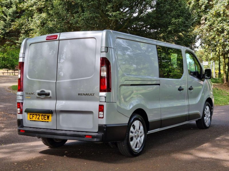 RENAULT TRAFIC