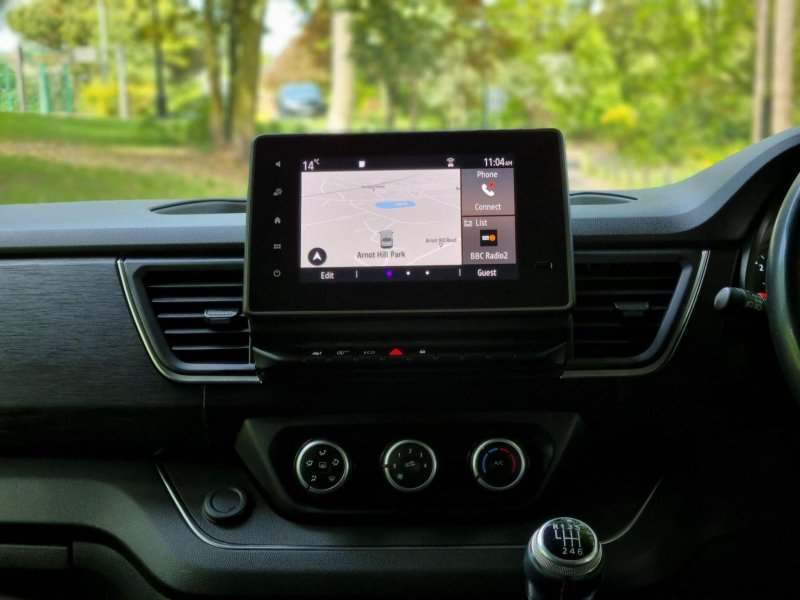 RENAULT TRAFIC