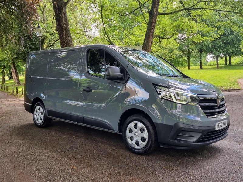 RENAULT TRAFIC