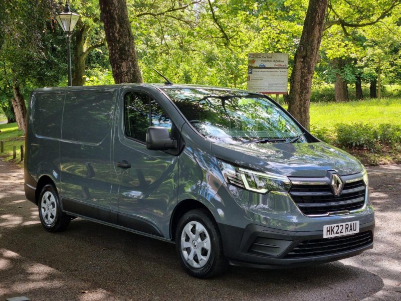 RENAULT TRAFIC