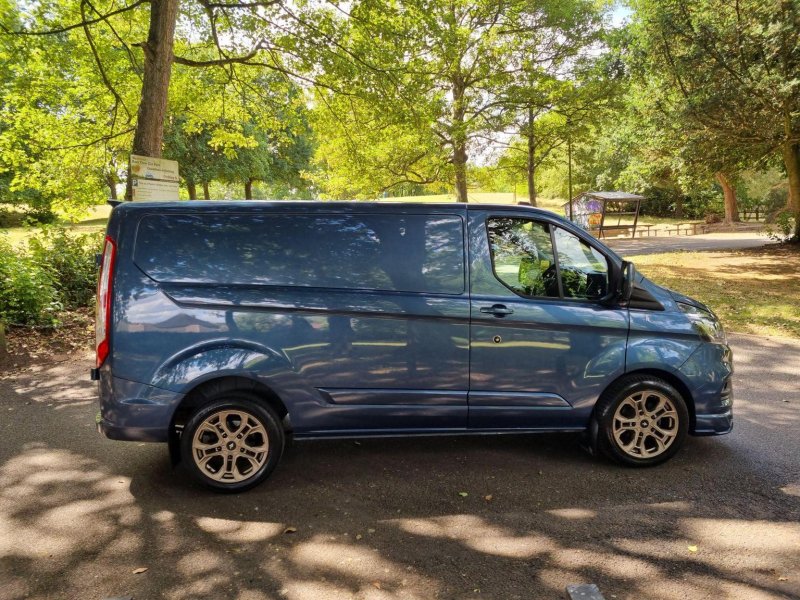 FORD TRANSIT CUSTOM
